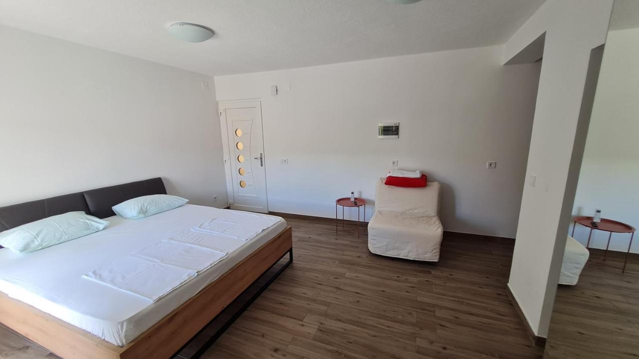 Apartmani Mlinar - Studio Apartment Grebaštica Εξωτερικό φωτογραφία